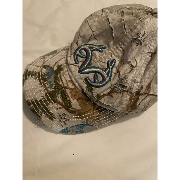 REALTREE Women's Baseball Cap Camo/Teal Stitching Adjustable - Picture 4 of 13